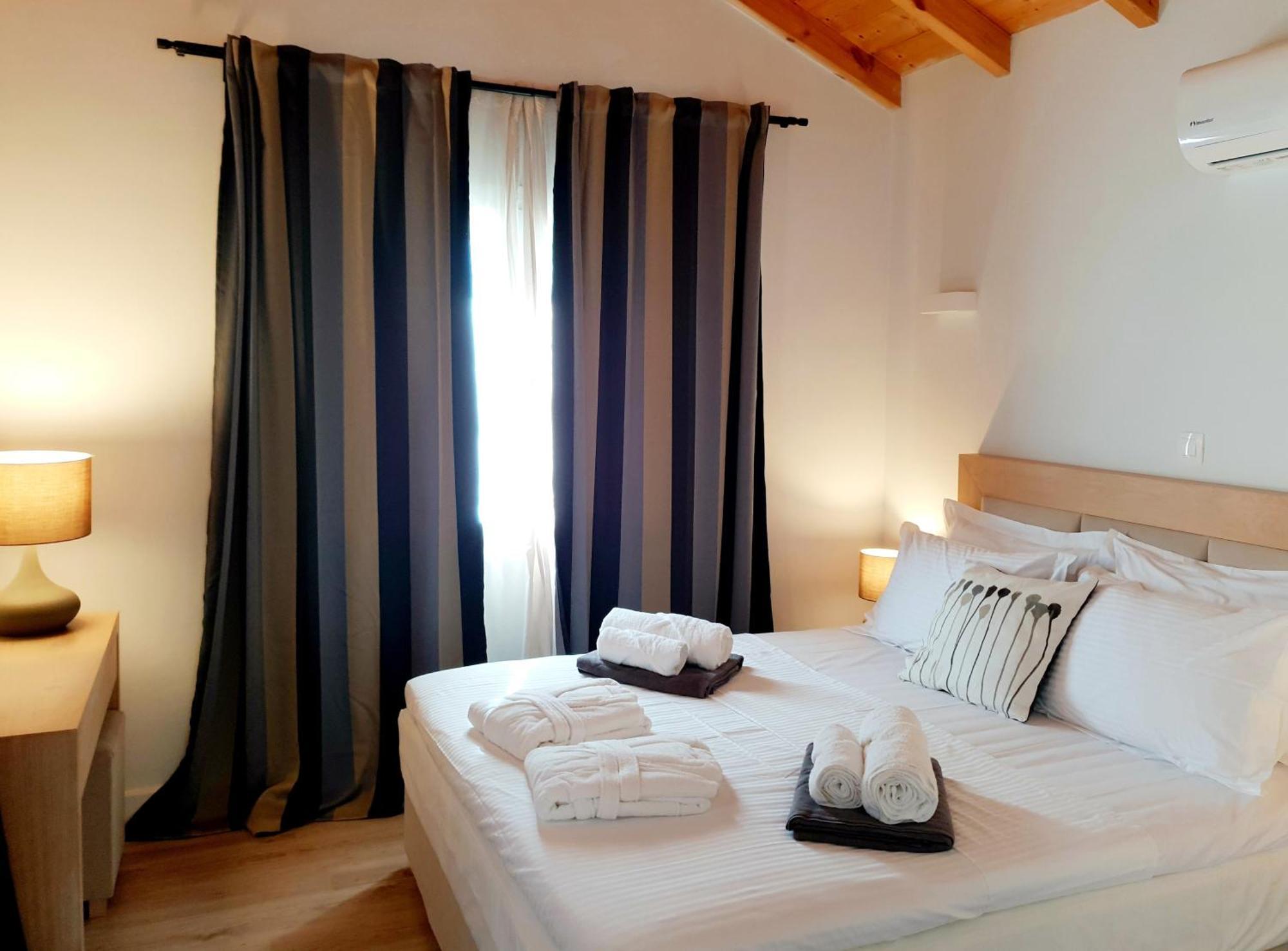 Reiki Villas Erikousa Ereikoussa Exterior foto